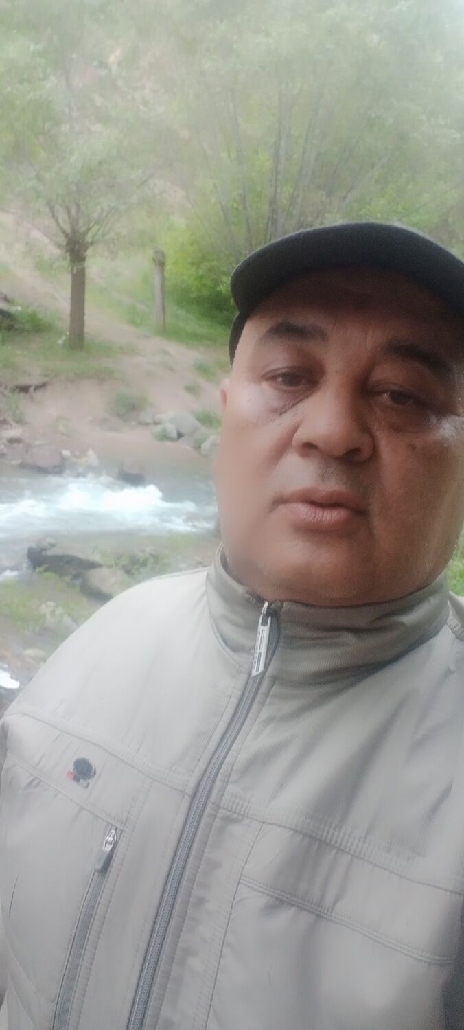  35548808  , 52 ,    