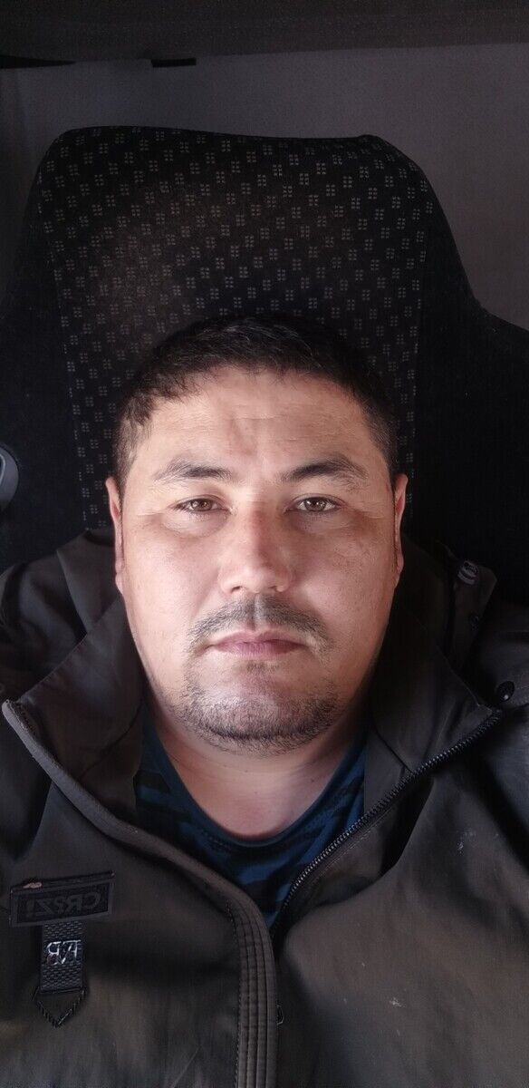  22419108  Elbek, 36 ,    