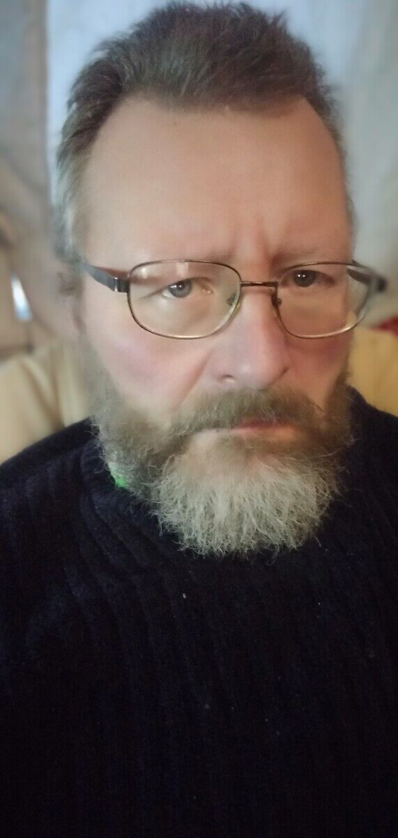 ���� 21915578 ������� 10561, 64 ����, ���� ���������� � �����-����������