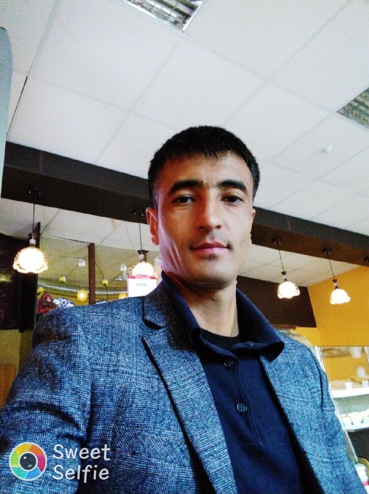  23990778  Alik, 41 ,    