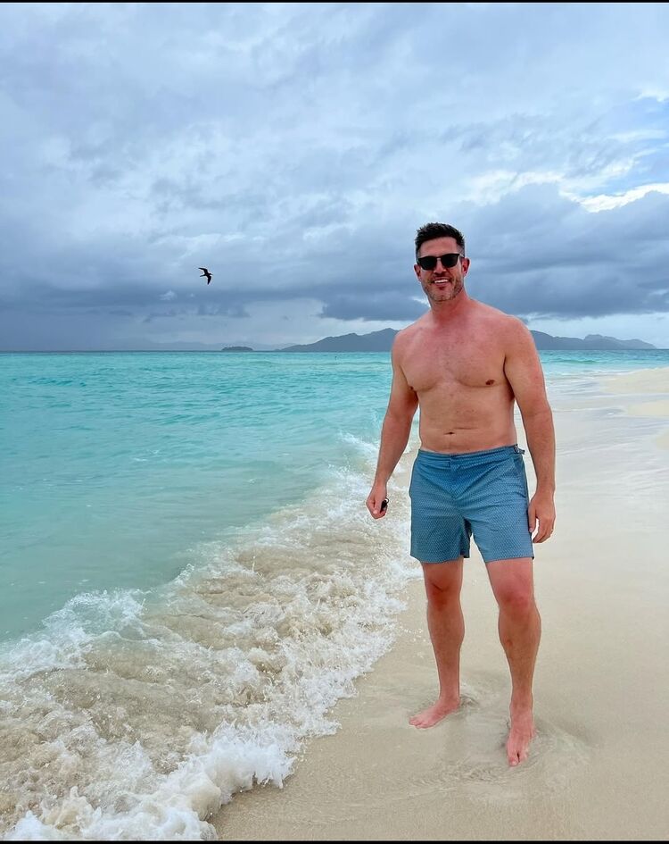  ,   Darrin mark, 45 ,   c 