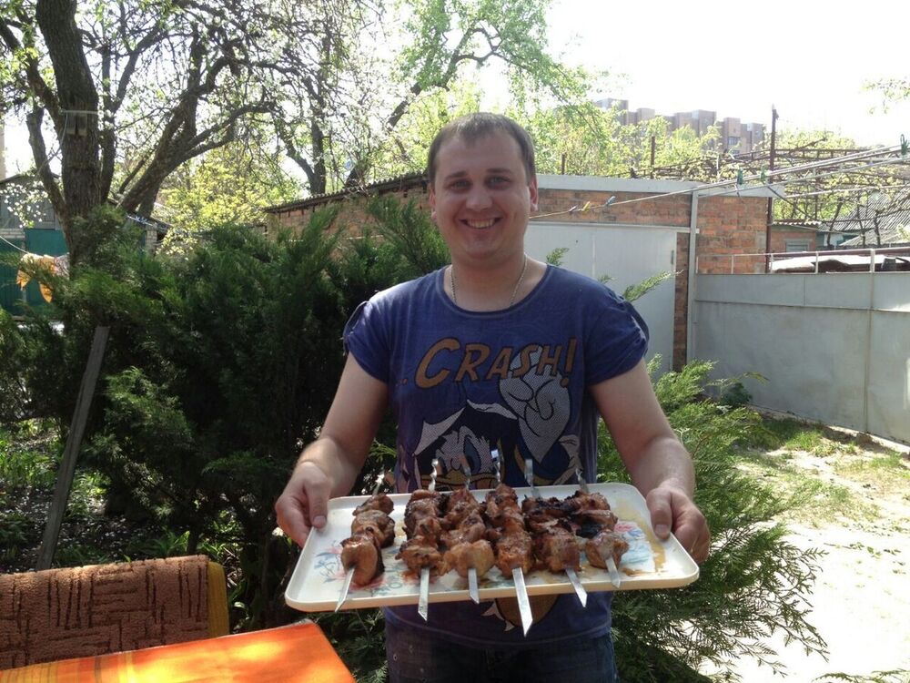  22265068  Andrey, 41 ,    