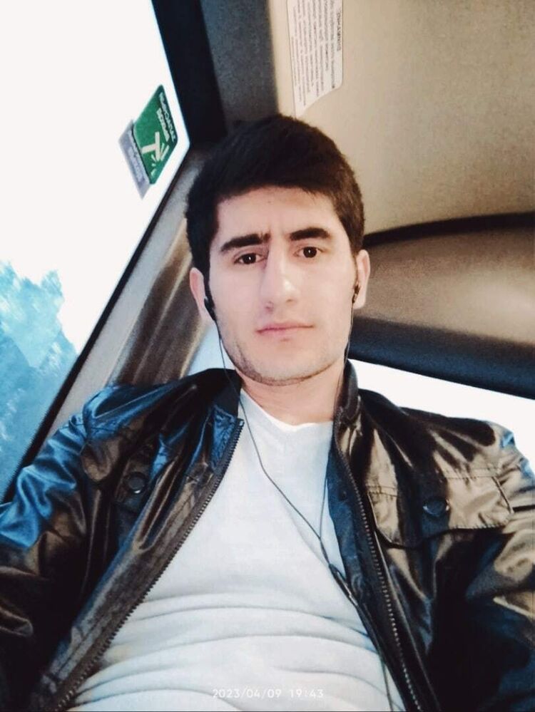  34046038  NIKE, 31 ,    