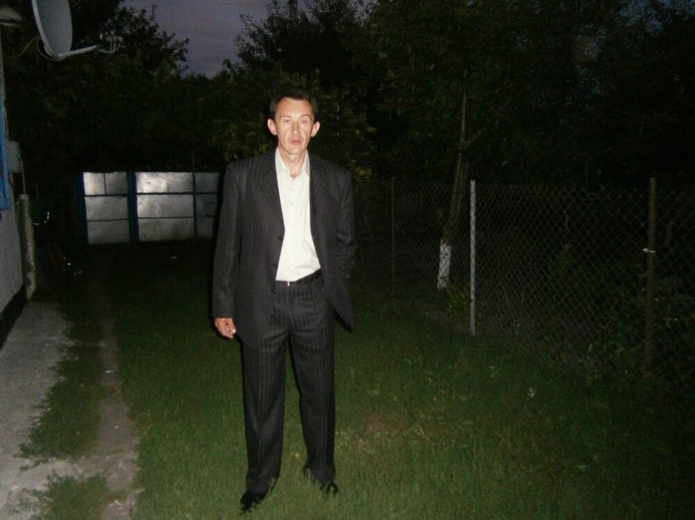  4987598  Oleg, 50 ,    