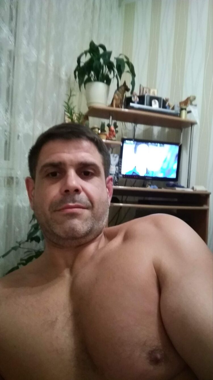  40644628  , 41 ,     