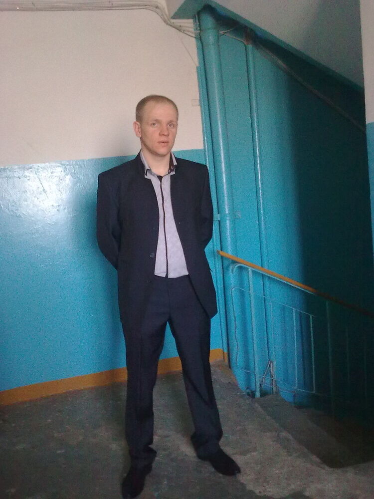  4336288  Oleg, 41 ,    