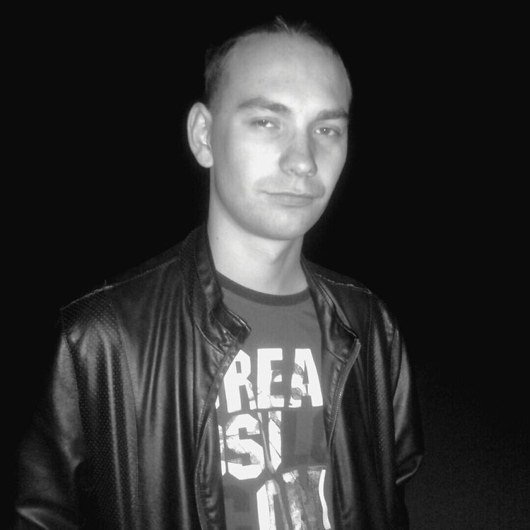  ,   Petro, 35 ,   
