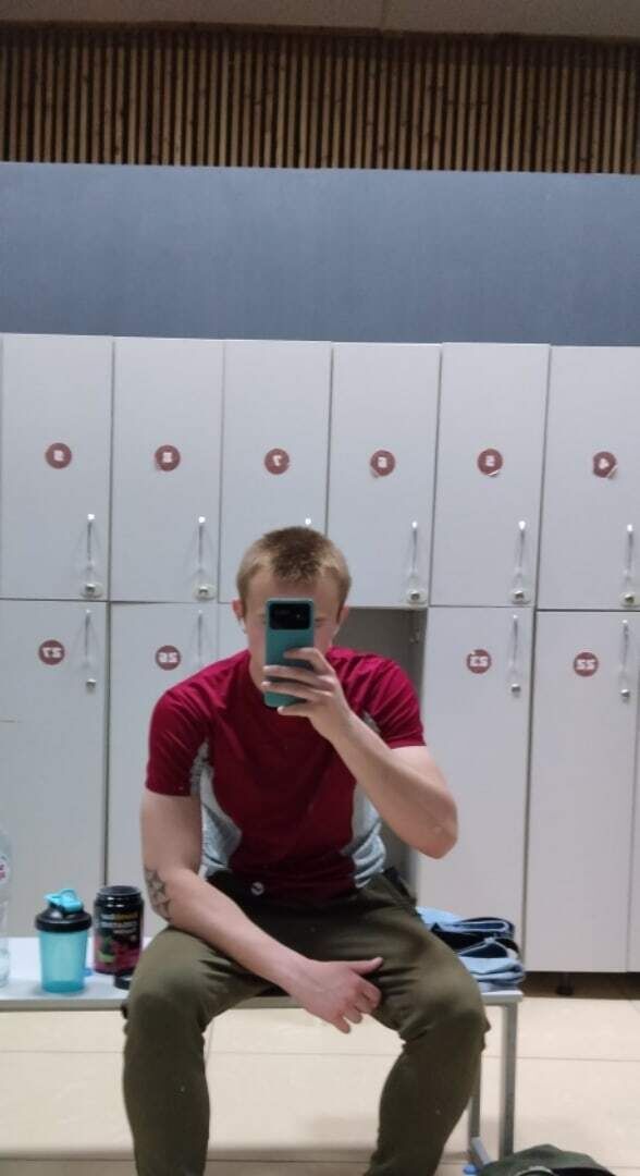  36757698  , 22 ,    
