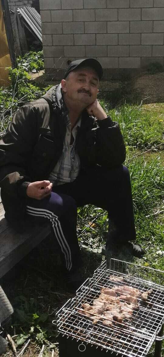  21499388  , 61 ,    