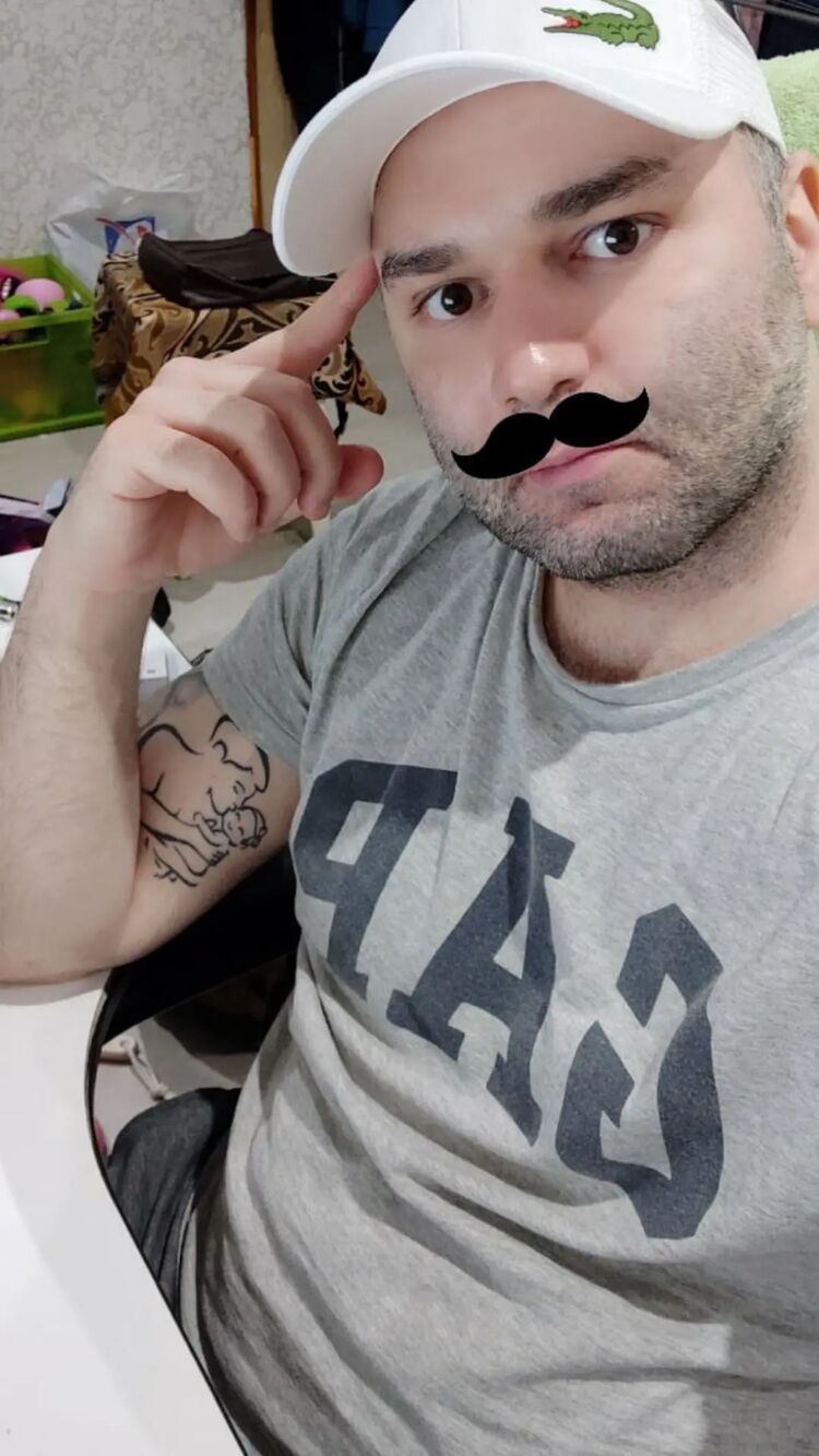  ,   Gio, 35 ,   ,   , c , 