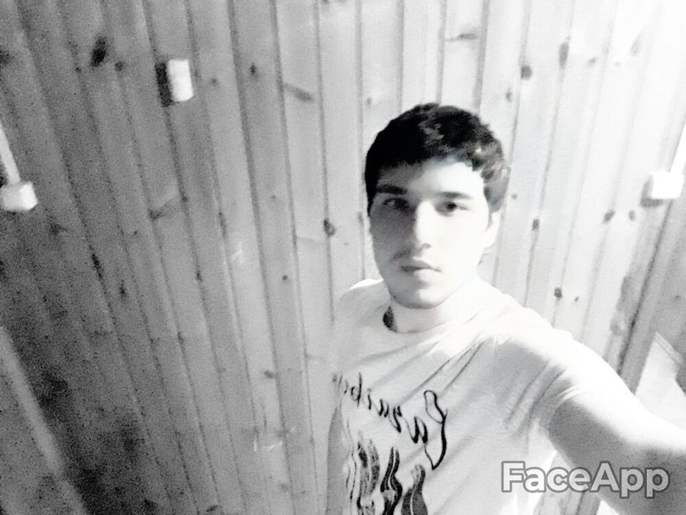  19557258  , 39 ,    -