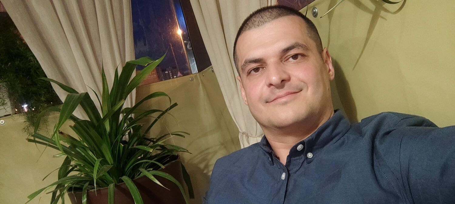  ,   Pavel, 41 ,   ,   , c 