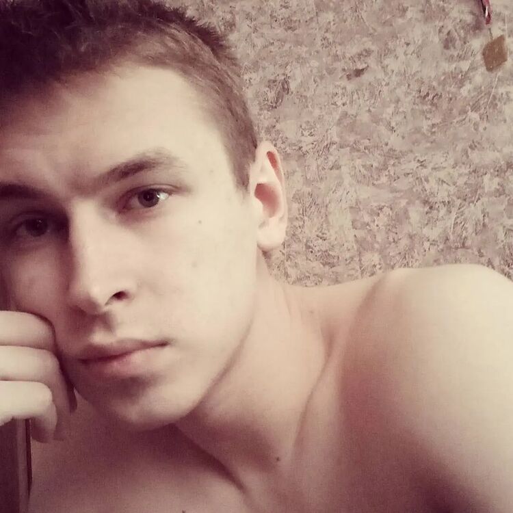  47685248  , 27 ,    