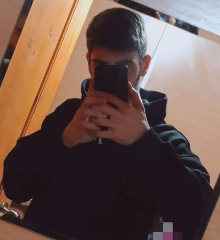  ,   Murad, 24 ,   ,   