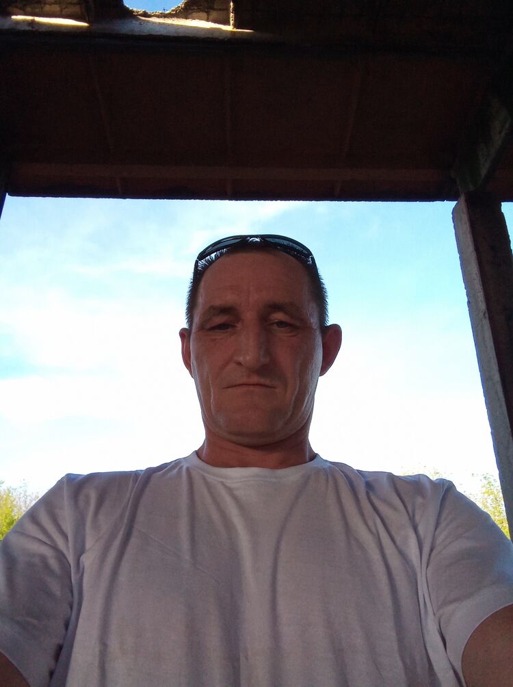  48847848  , 42 ,    