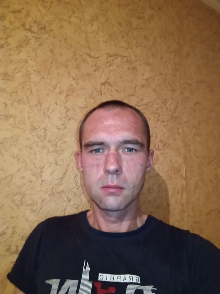 38571308  , 42 ,    