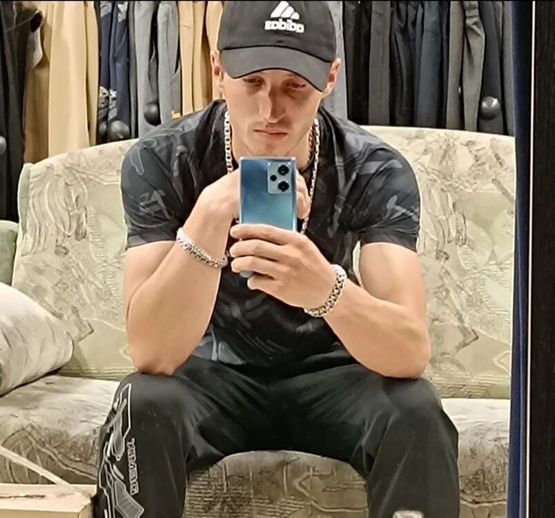  37098358  , 27 ,    