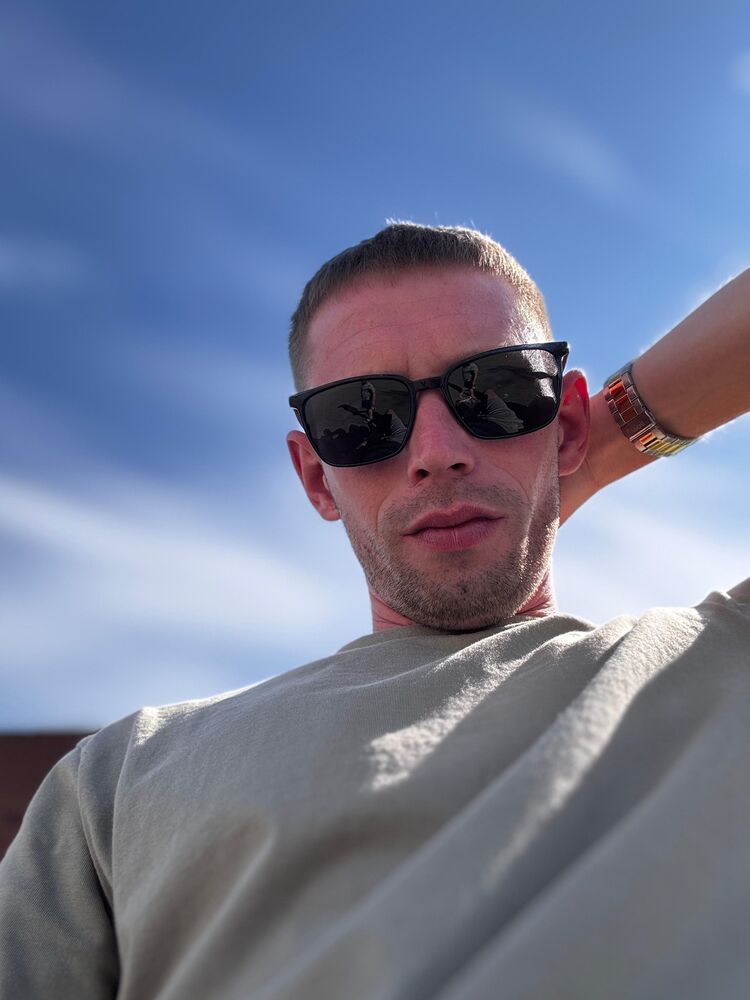  53692038  , 31 ,    
