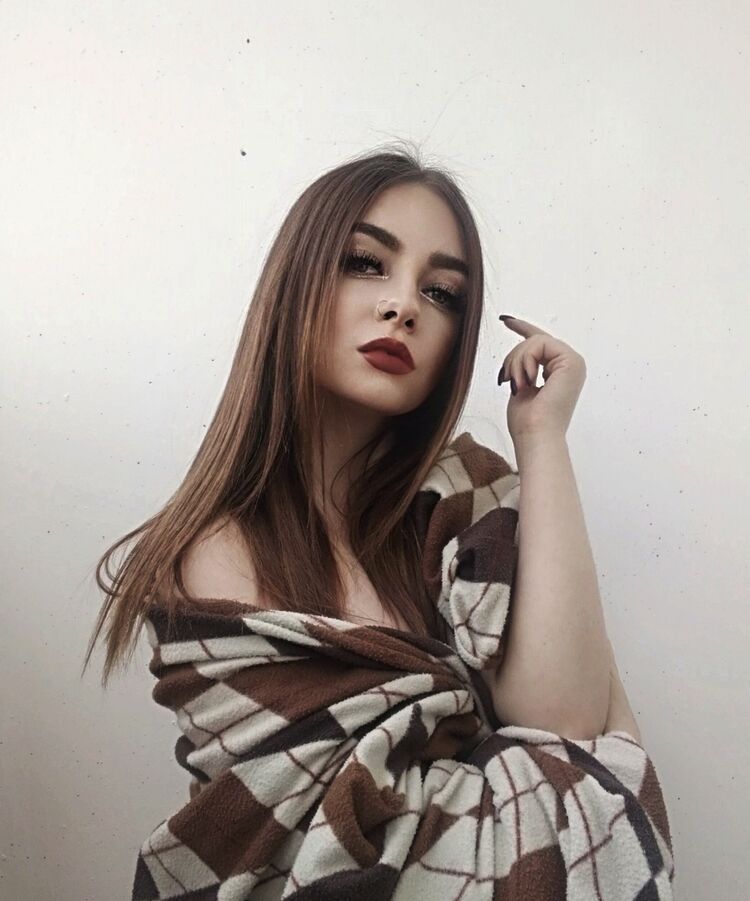 ,   Hatasha, 25 ,   , 