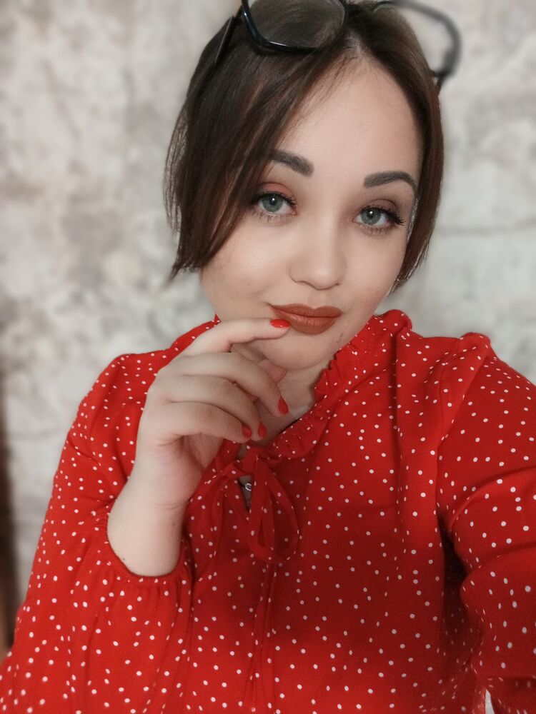  51152648  Anastasia, 28 ,    