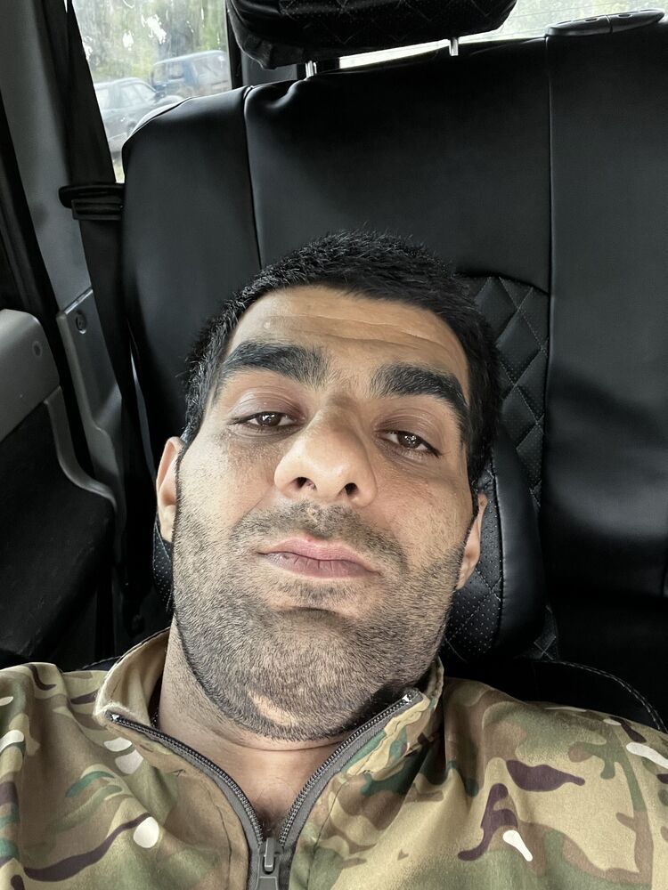  53404548  , 30 ,    -