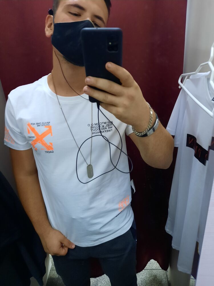  24821098  Kolya, 24 ,    