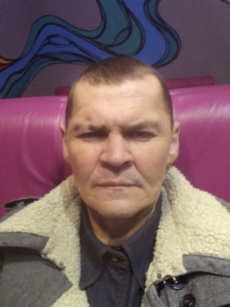  ,   Alexey, 45 ,   c 