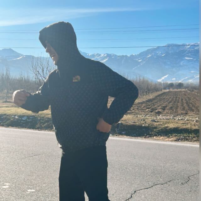  49923608  , 21 ,    