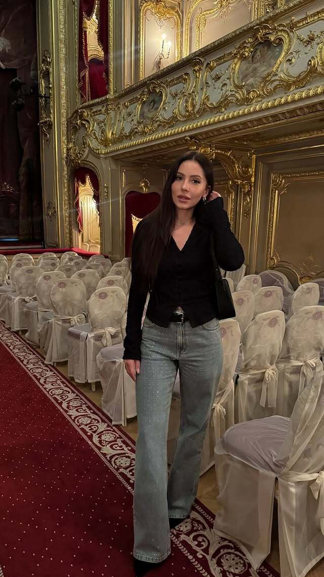  ,   , 33 ,   ,   