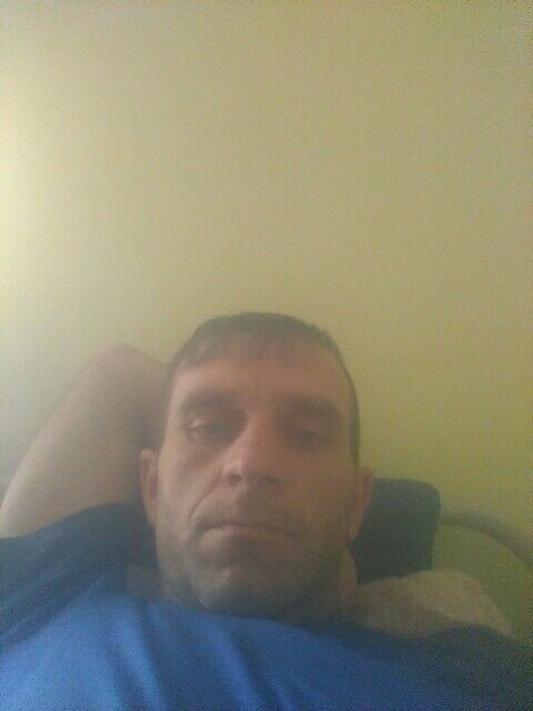  Warszawa,   Maksim, 42 ,   