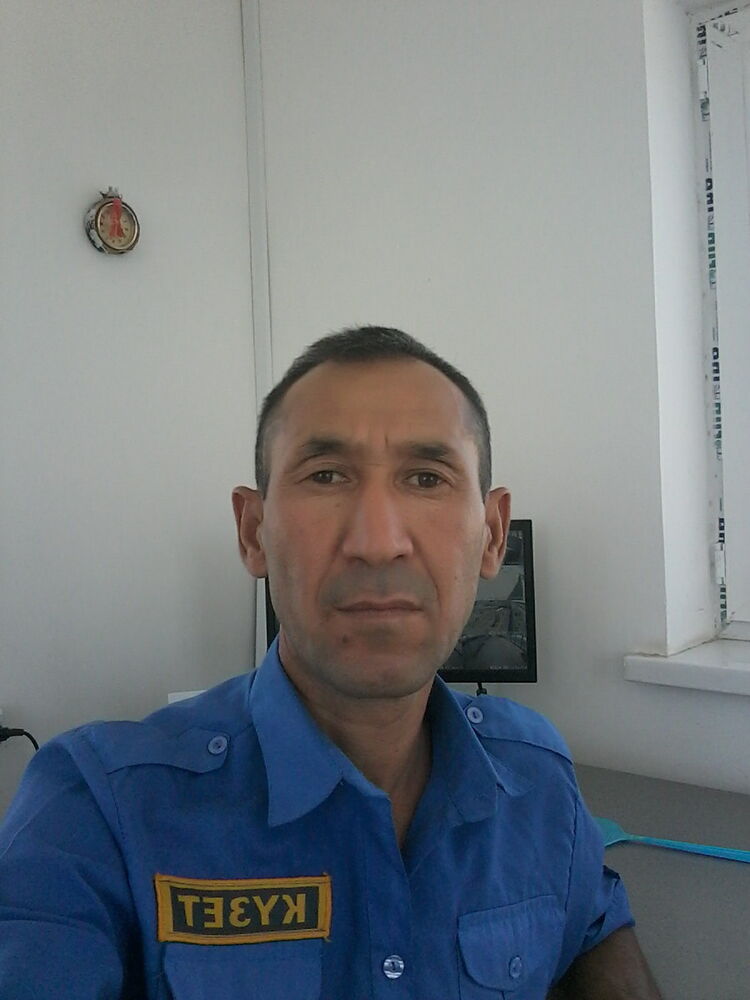  ,   Erlan, 46 ,  