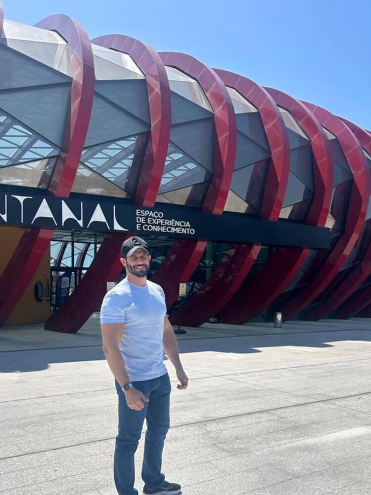  54085498  , 38 ,    -