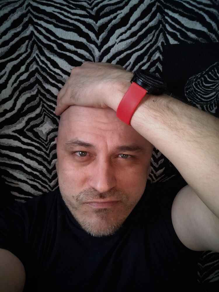  31426068  DMITRY, 45 ,    