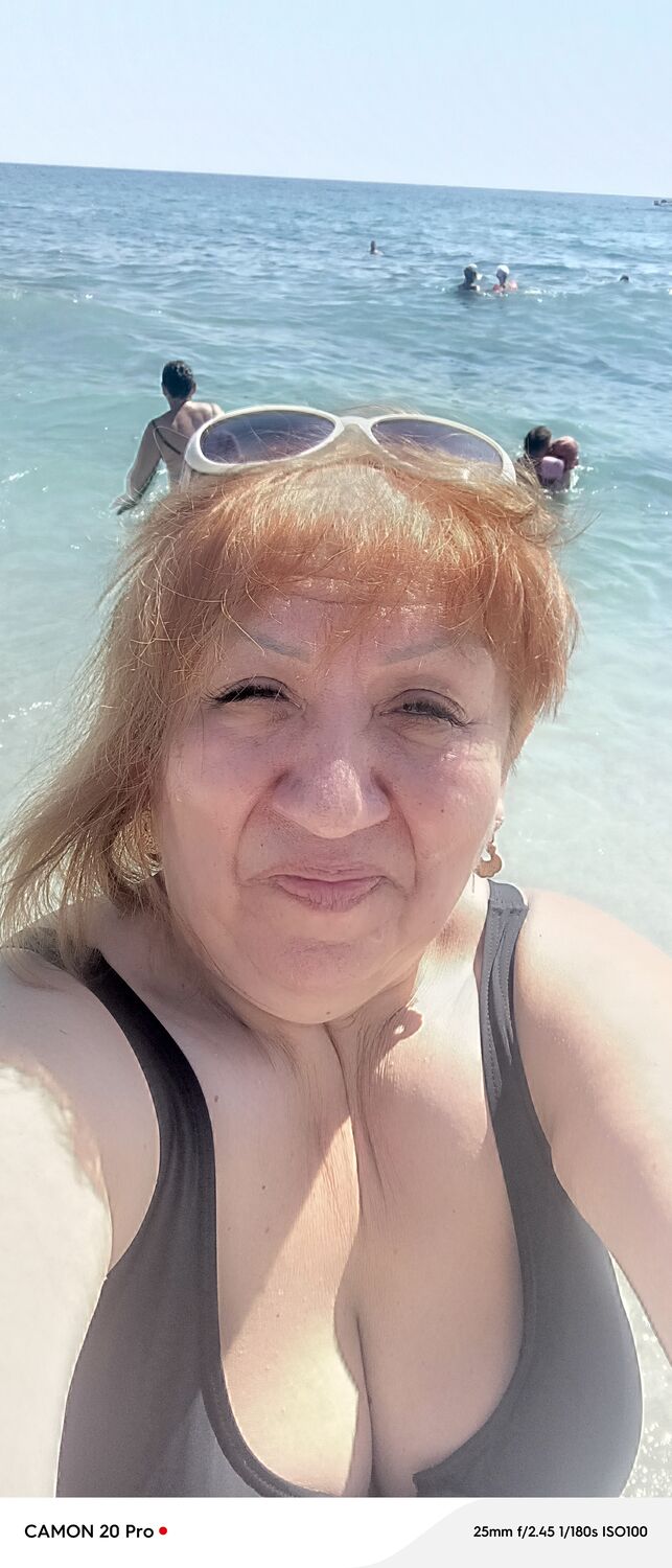  54293398  Alsu, 56 ,    