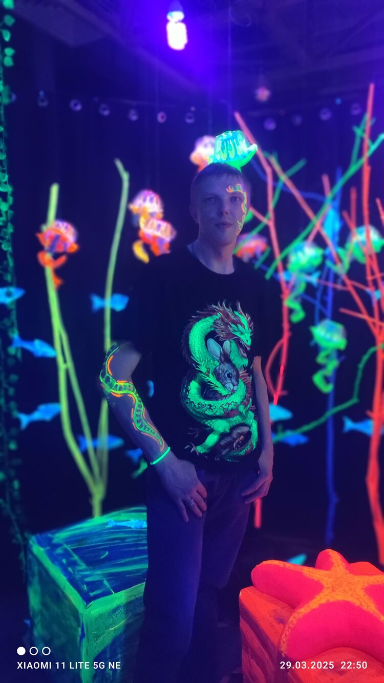  52176298  , 37 ,    -