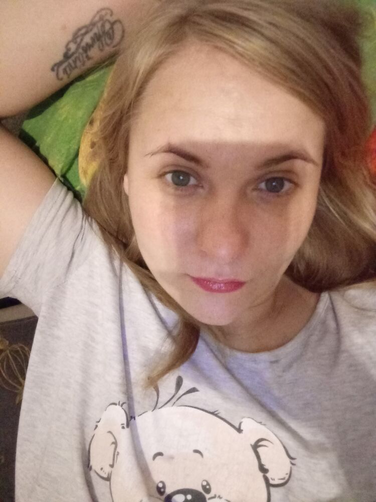  39172728  Kristina, 34 ,    