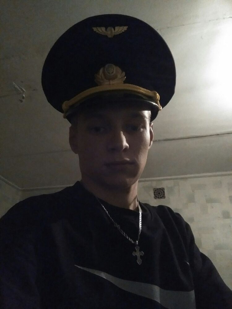  18303358  , 30 ,    