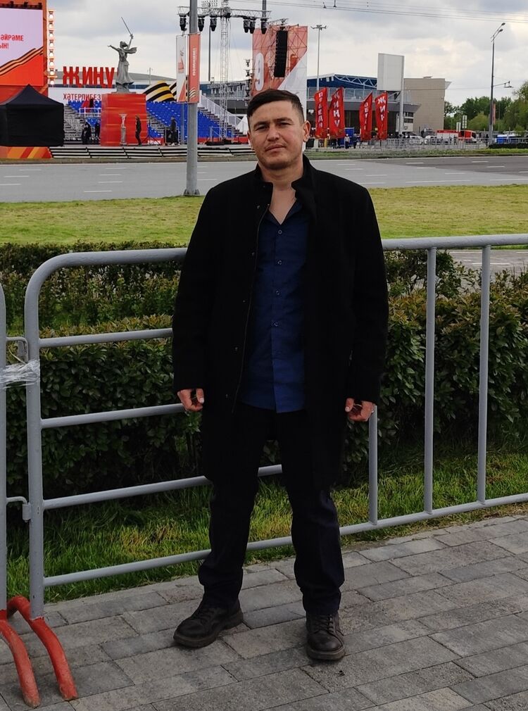  52022828  Rafael, 30 ,    