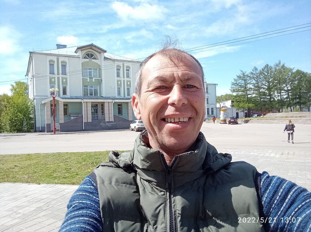  27806528  Sergio, 49 ,    
