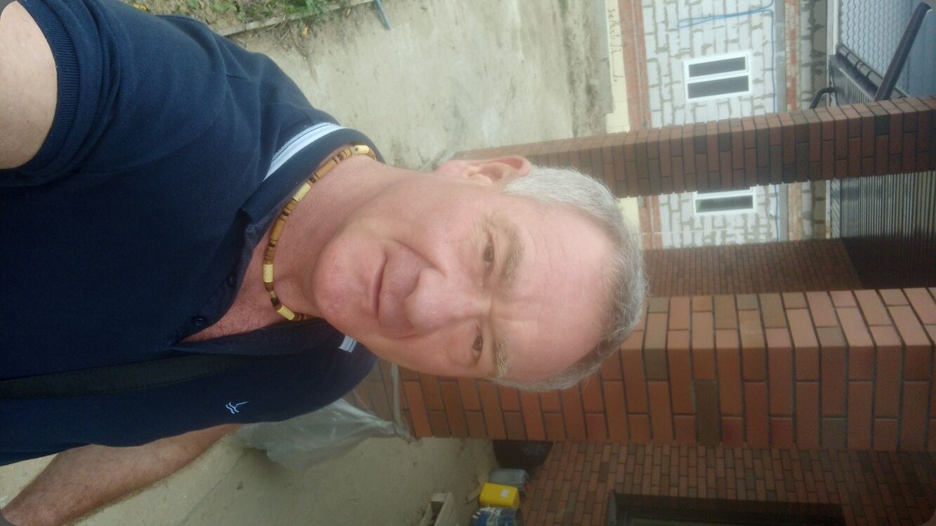  43972248  , 53 ,    
