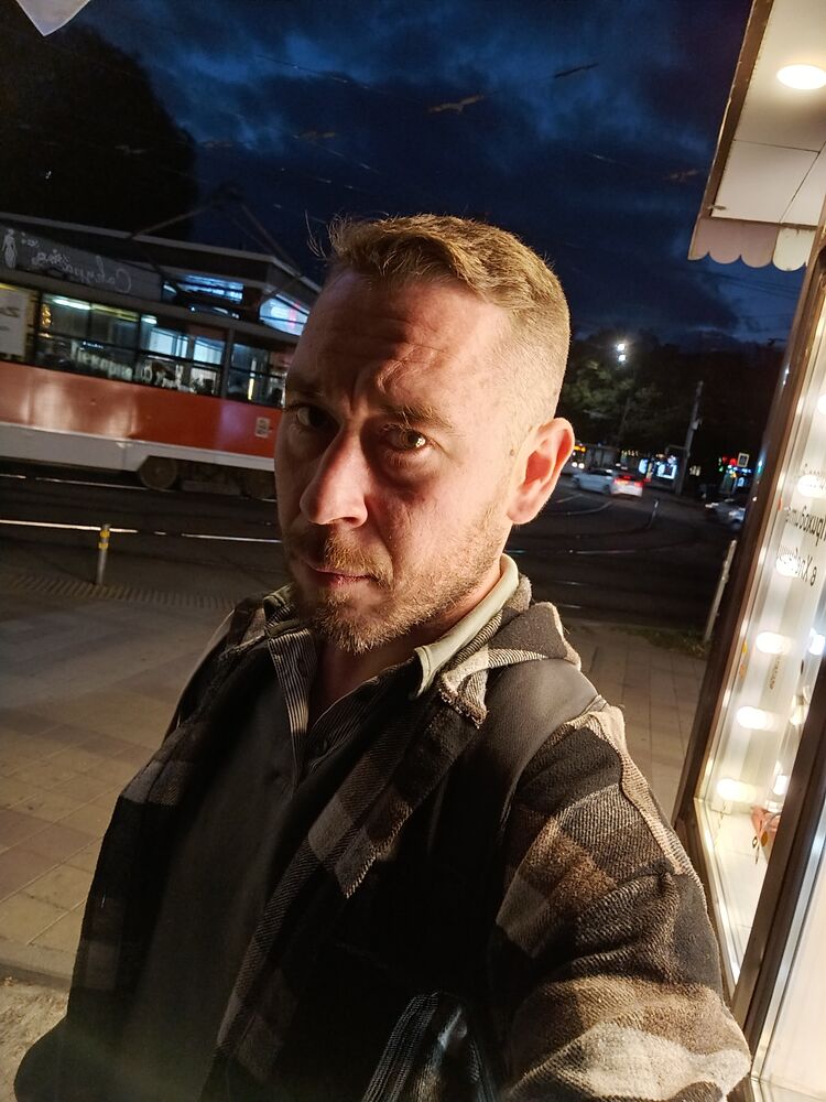  53762738  , 35 ,    