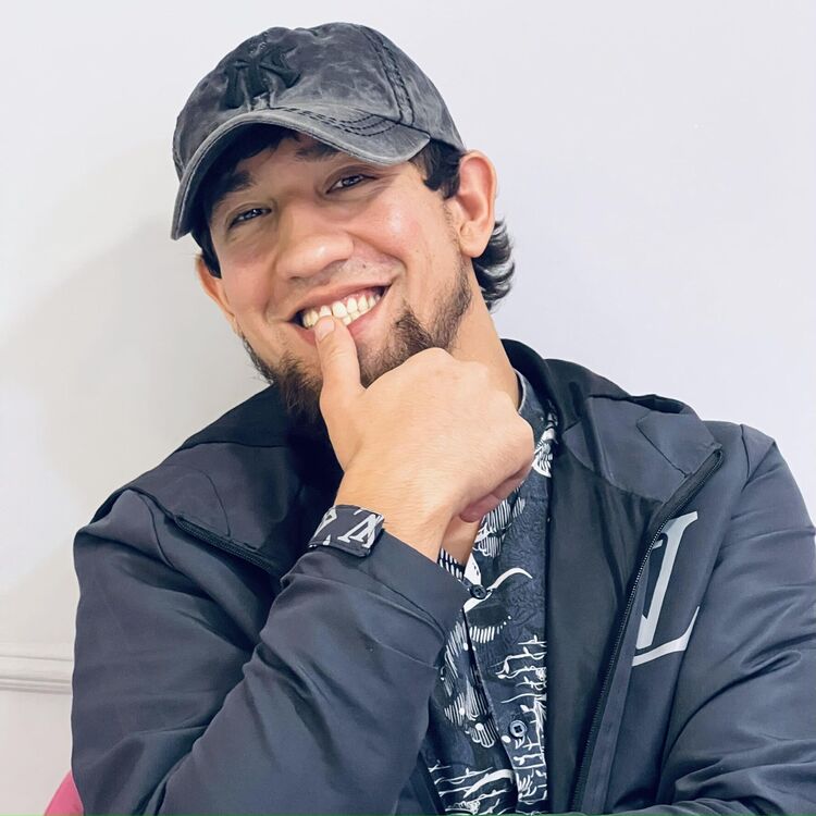  44657938  Sirojiddin, 33 ,    