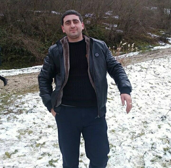  18507888  , 34 ,    