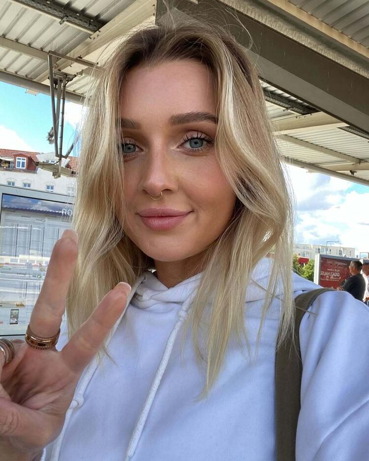 ���� 54862368 ������� ����, 29 ���, ���� ���������� � Frankfurt Am Main