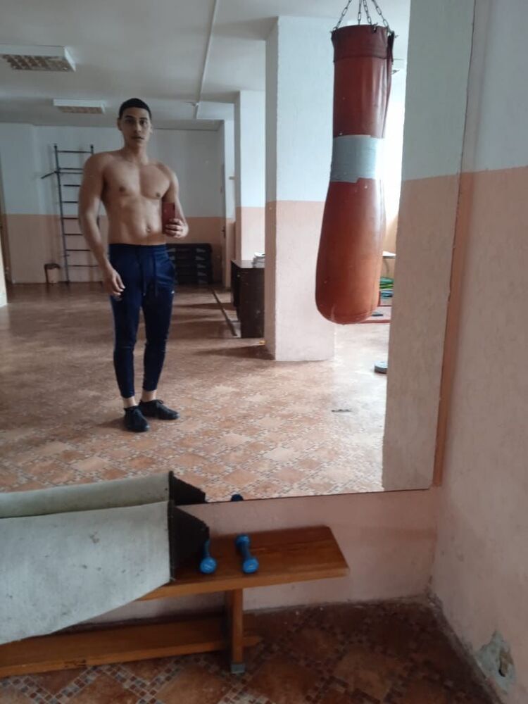  33575598  , 25 ,    