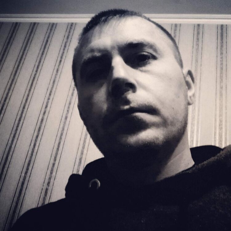  ,   Sergei, 40 ,   ,   , c 