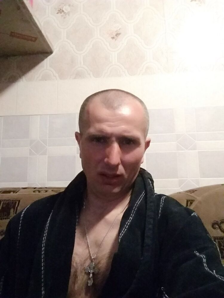  11991678  , 46 ,    
