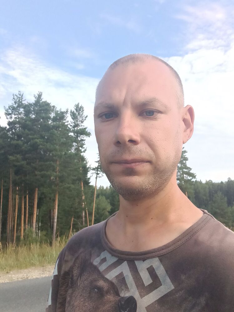  28894138  , 37 ,    