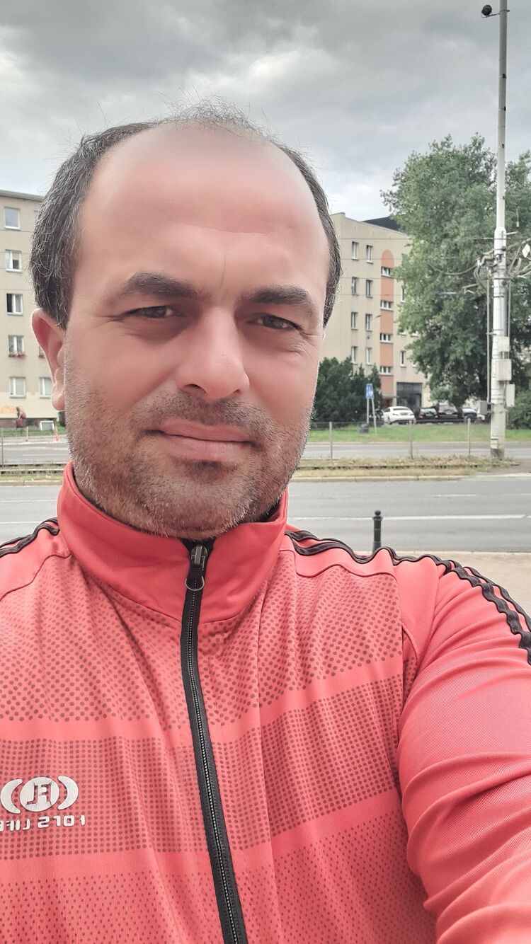  38517068  Nukri, 41 ,    