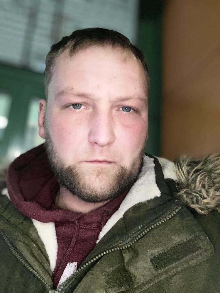  49615318  , 32 ,    